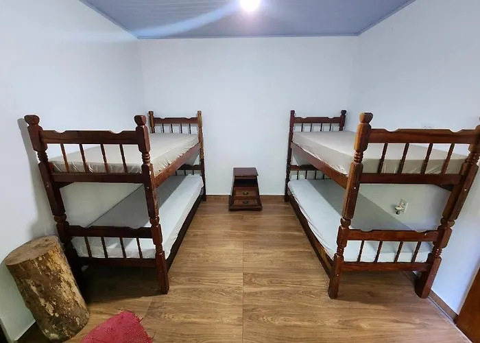 Quartos em Ubatuba - Cantinho da Bisa