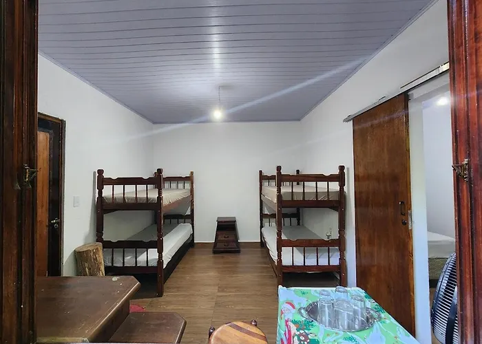 Quartos em Ubatuba - Cantinho da Bisa